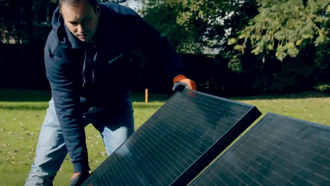 découvrez notre gamme de kits solaires complets pour profiter d'une énergie renouvelable, économique et respectueuse de l'environnement. idéaux pour les particuliers et les professionnels, nos kits vous permettent d'installer facilement votre propre système solaire et de réduire vos factures d'électricité tout en contribuant à la transition énergétique.