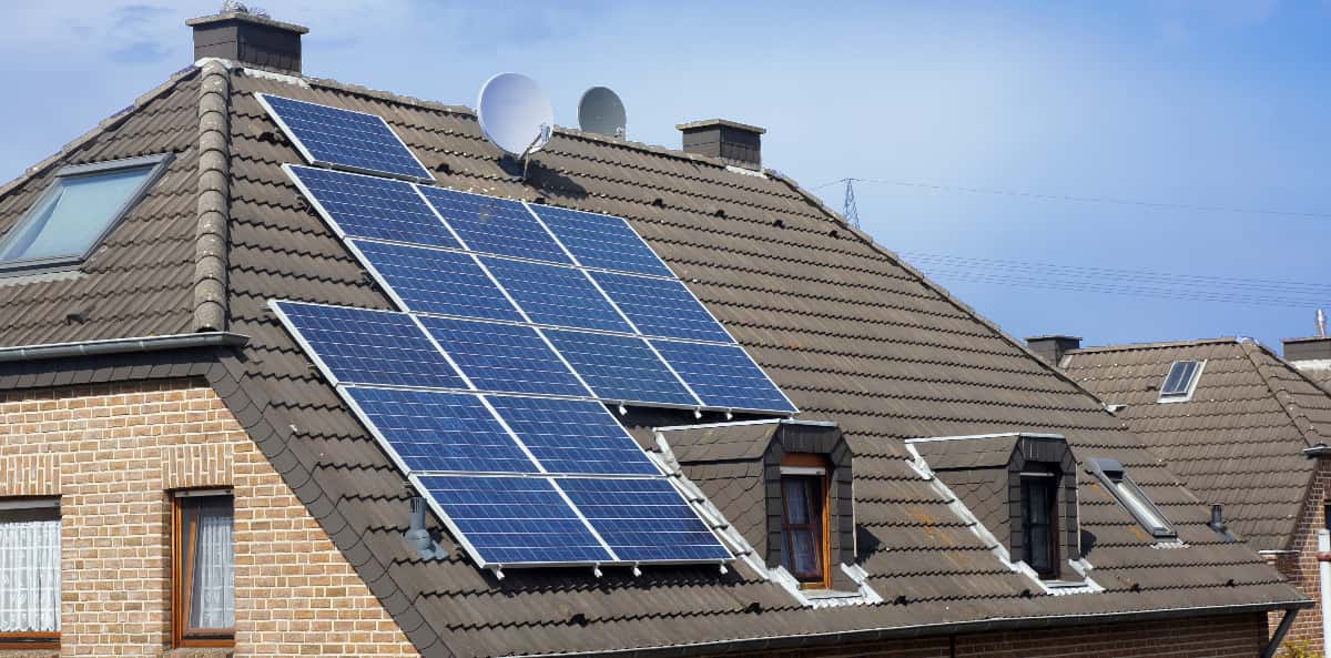 découvrez comment les parafoudres photovoltaïques protègent vos installations solaires des surtensions et des éclairs. assurez la sécurité et la performance de votre système photovoltaïque avec des solutions adaptées aux besoins de votre habitation ou entreprise.
