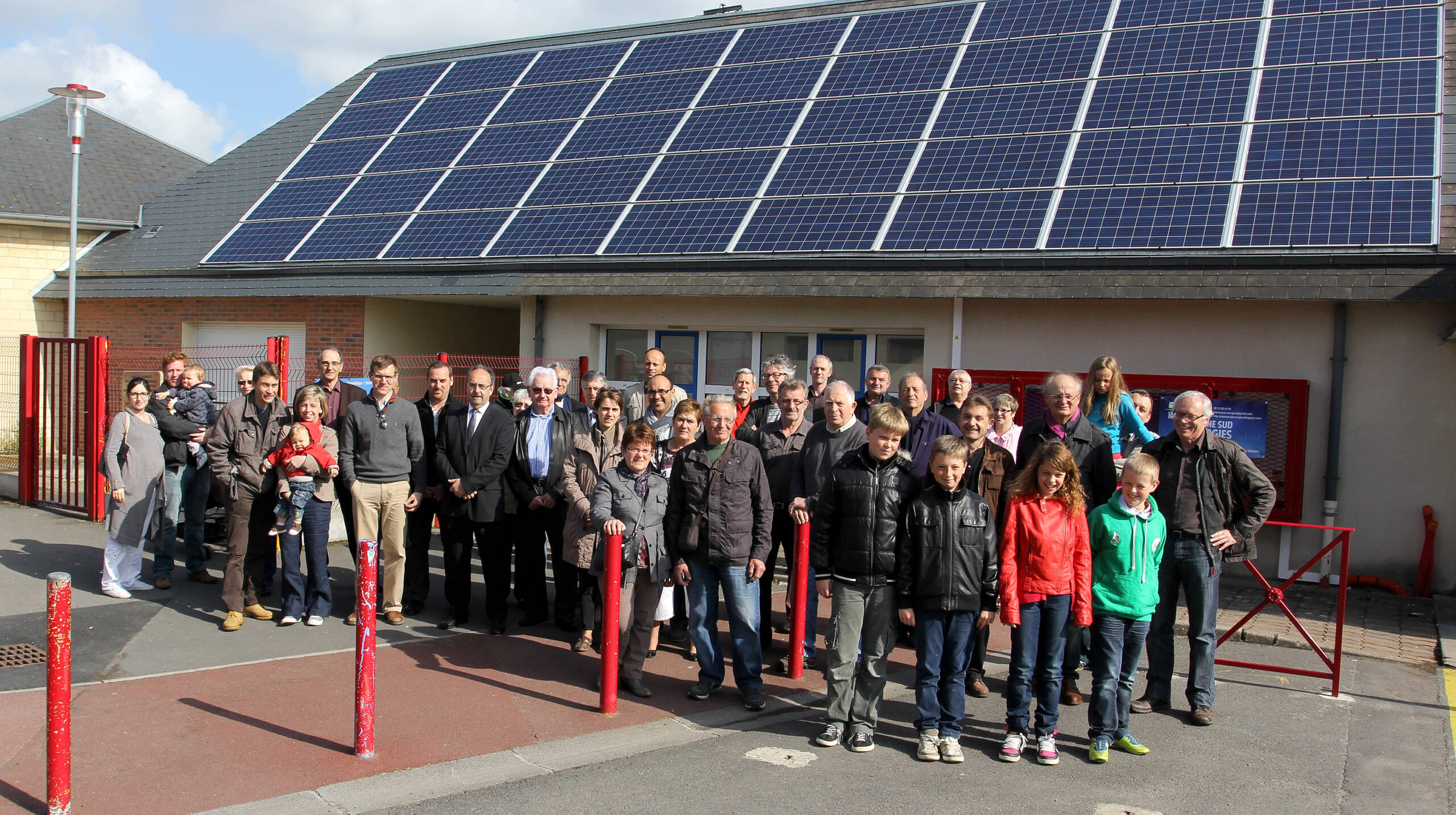 découvrez les solutions de financement photovoltaïque proposées à halle pajol pour rendre votre projet d'énergie solaire accessible et rentable. profitez d'une installation performante et durable tout en bénéficiant d'aides et de conseils adaptés à vos besoins.