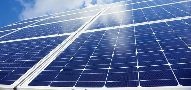 découvrez tout ce qu'il faut savoir sur le coût d'installation d'un système photovoltaïque de 9 kw en 2025. comparez les prix, les subventions disponibles et les avantages économiques tout en investissant dans une énergie renouvelable durable pour votre maison.