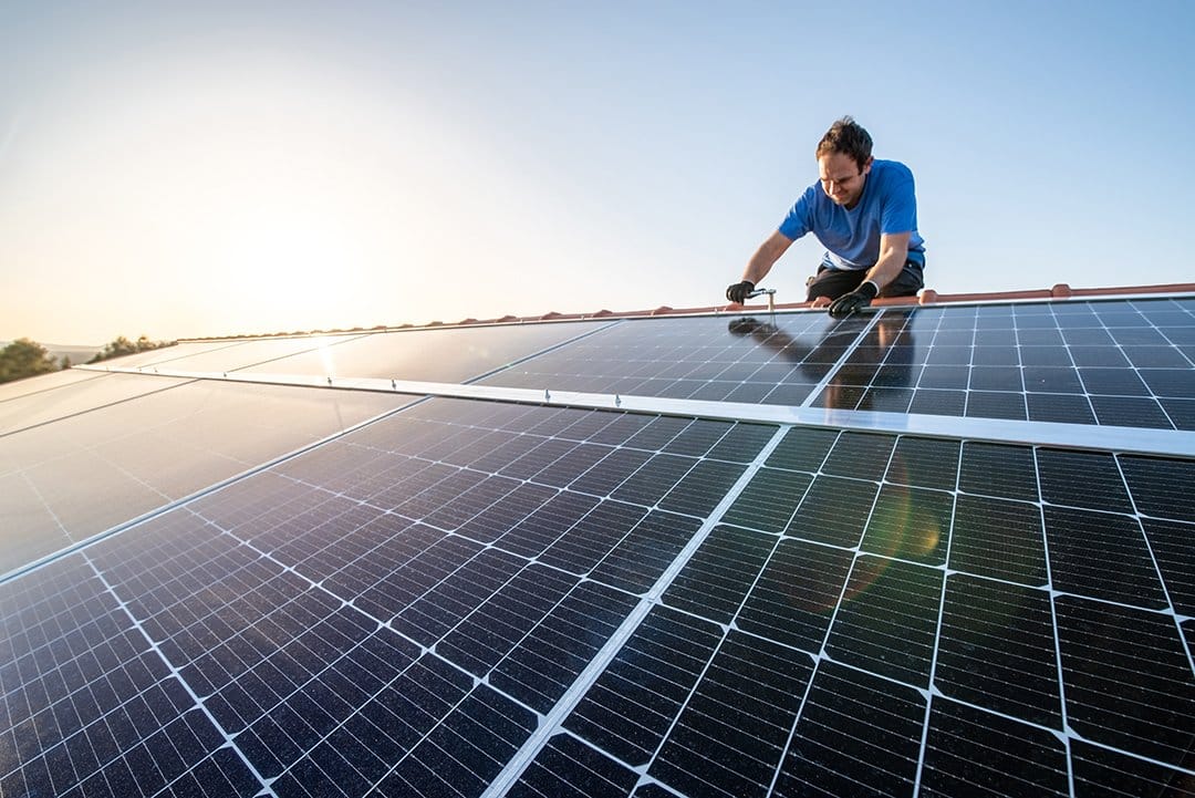 découvrez nos panneaux photovoltaïques de 8000 kw, une solution énergétique innovante et durable pour maximiser votre production d'électricité. profitez d'une technologie de pointe pour réduire vos factures d'énergie et contribuer à un avenir plus vert.