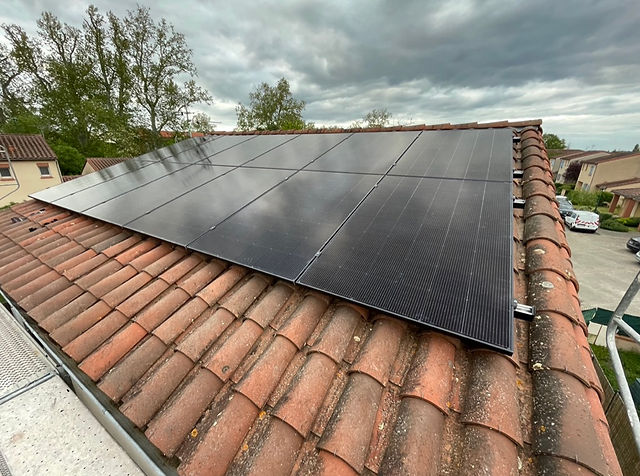 découvrez comment booster votre facture d'électricité grâce aux panneaux photovoltaïques. profitez d'une énergie renouvelable, réduisez vos coûts et contribuez à un avenir durable tout en bénéficiant d'aides et subventions.