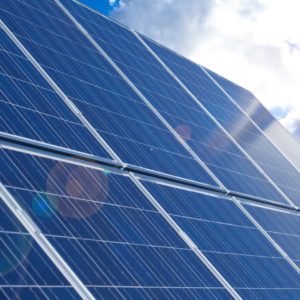 découvrez comment la révolution des panneaux photovoltaïques transforme notre façon de produire de l'énergie. explorez les innovations, les avantages écologiques et économiques de cette technologie renouvelable qui promet un avenir plus durable.