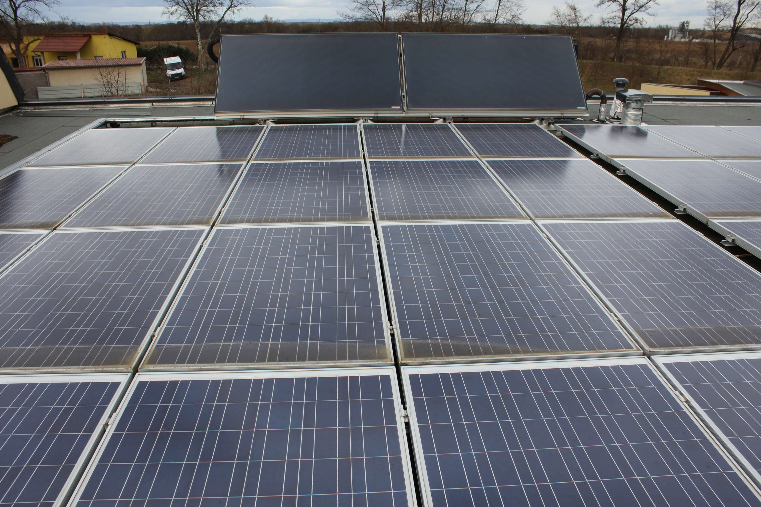 découvrez comment maximiser vos économies grâce aux panneaux photovoltaïques. transformez la lumière du soleil en énergie et réduisez vos factures d'électricité tout en protégeant l'environnement.