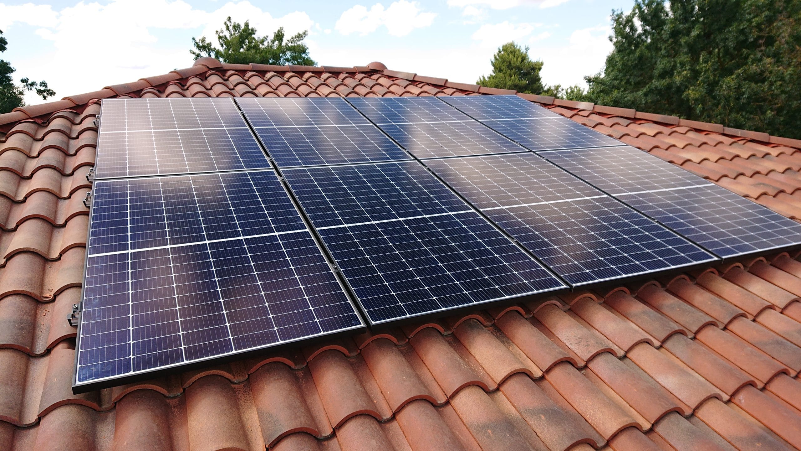 découvrez notre service d'installation solaire 3 kwc, idéal pour réduire vos factures d'électricité tout en adoptant une démarche écoresponsable. bénéficiez d'une énergie renouvelable et durable grâce à notre expertise pour un panneau solaire performant et adapté à vos besoins.