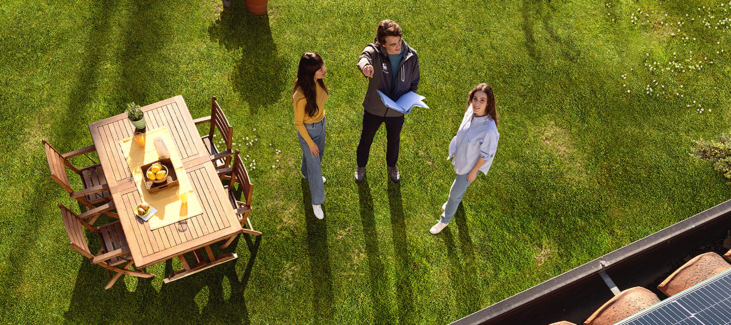 découvrez comment créer un jardin photovoltaïque rentable, une solution écologique pour réduire vos factures d'électricité tout en valorisant votre espace extérieur. apprenez les étapes clés pour maximiser votre investissement dans l'énergie solaire.