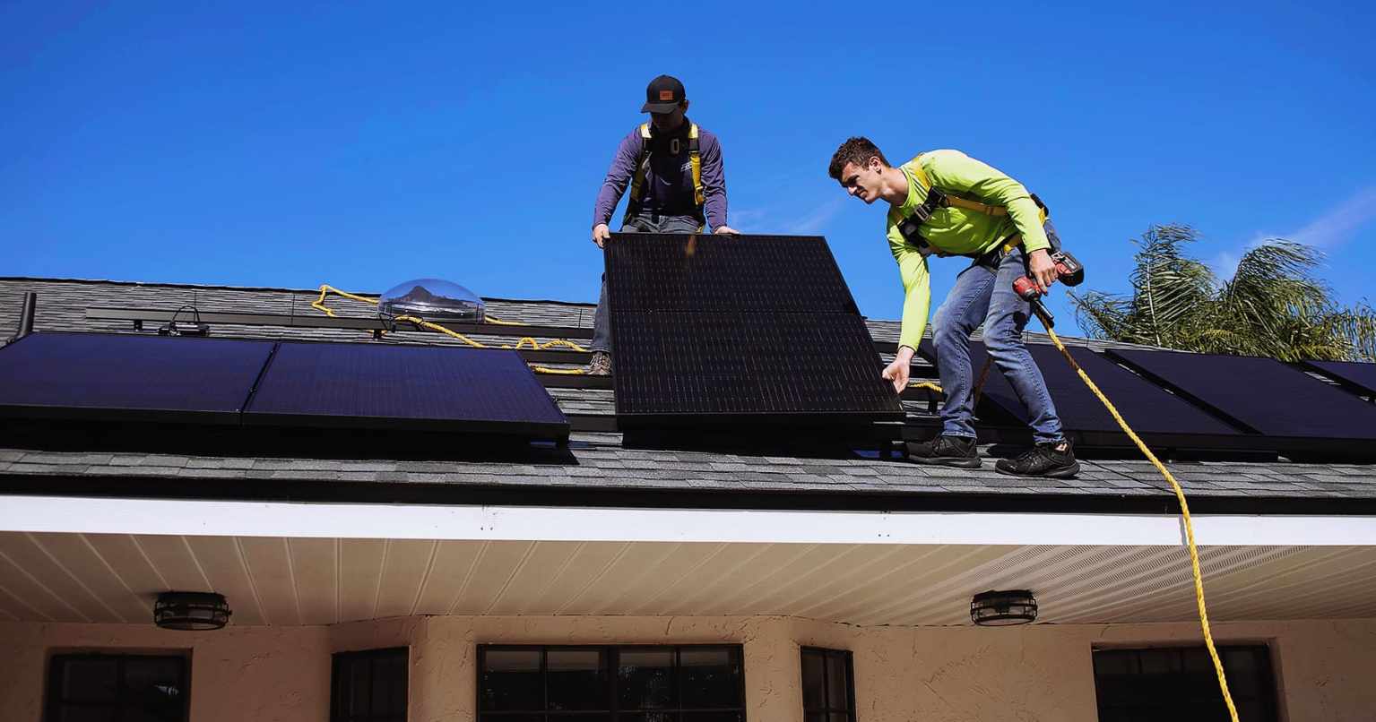 découvrez tout ce qu'il faut savoir sur le coût des panneaux solaires : prix d'achat, économies sur la facture d'électricité, aides financières et rentabilité à long terme. informez-vous pour faire le meilleur choix en matière d'énergie renouvelable.