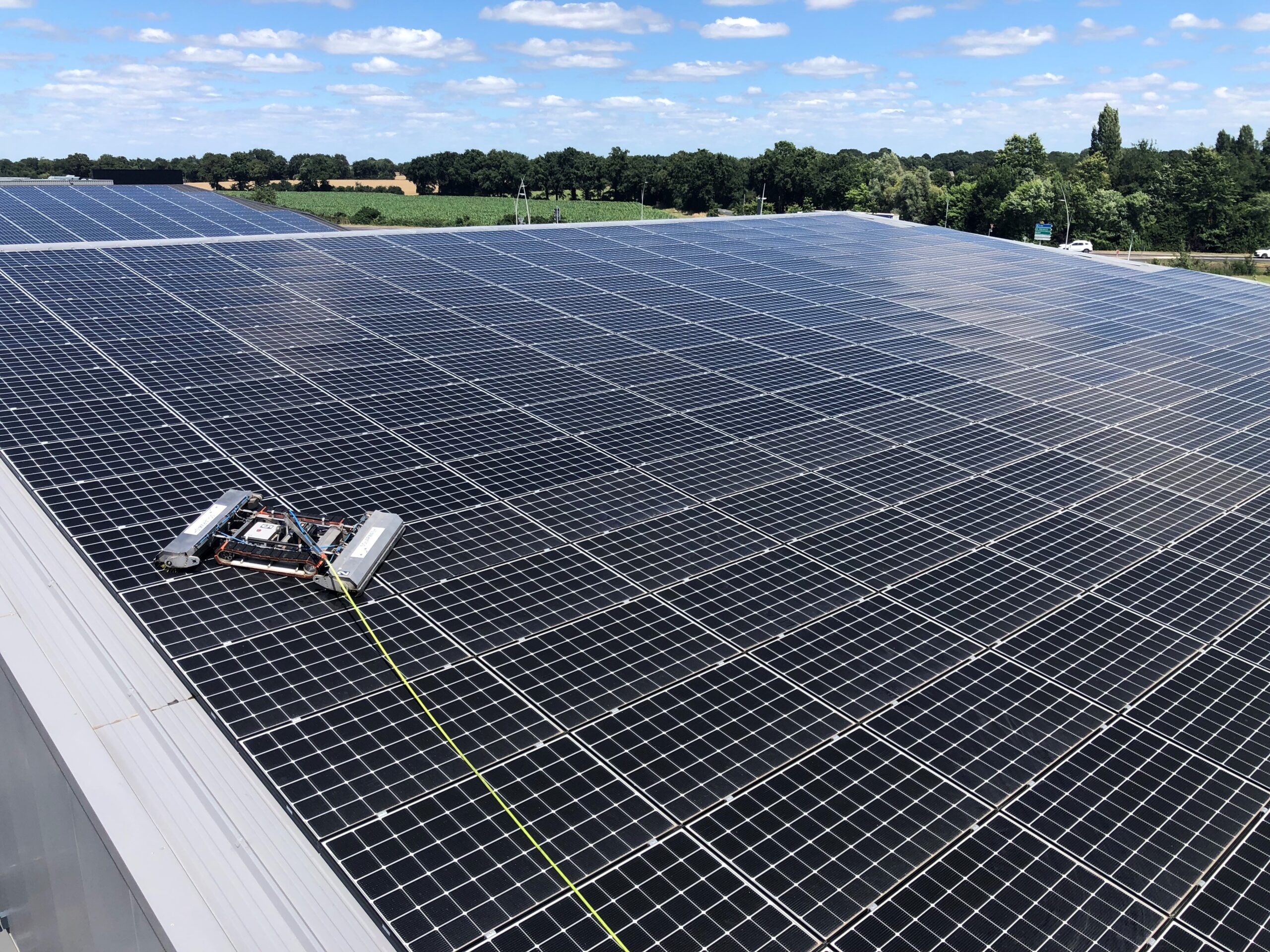 découvrez comment installer des panneaux photovoltaïques pour produire votre propre électricité et réduire votre facture énergétique. suivez nos conseils pratiques et apprenez les étapes clés d'une installation réussie.