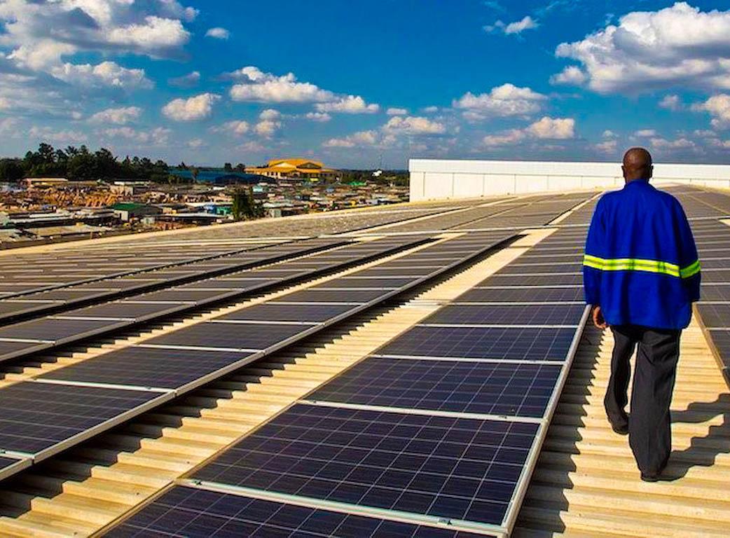 découvrez comment ikea s'engage en faveur de l'énergie renouvelable avec ses panneaux photovoltaïques. apprenez-en davantage sur les solutions durables proposées par la marque pour réduire votre empreinte carbone et profiter d'une énergie propre à domicile.