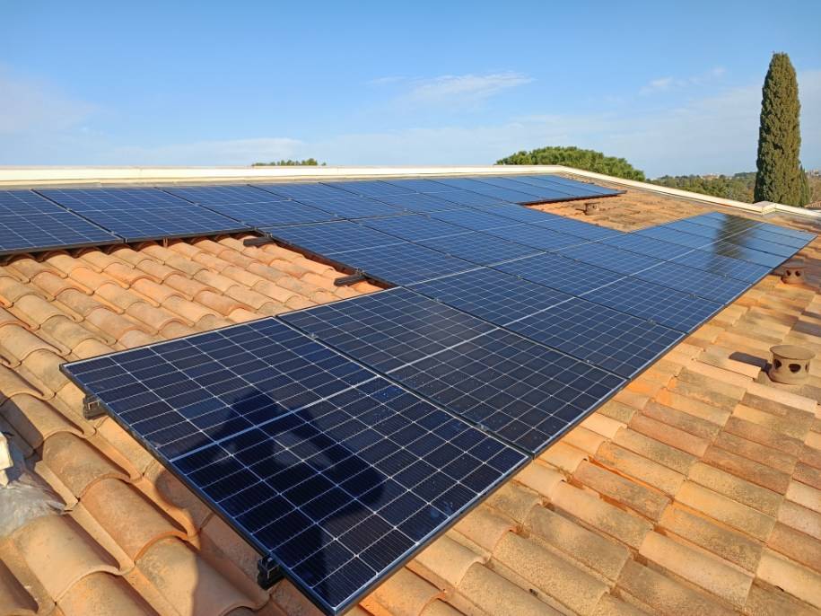 découvrez comment le photovoltaïque à draguignan peut vous aider à réaliser des économies sur vos factures d'énergie. profitez de l'énergie solaire pour réduire vos coûts et contribuer à l'environnement.