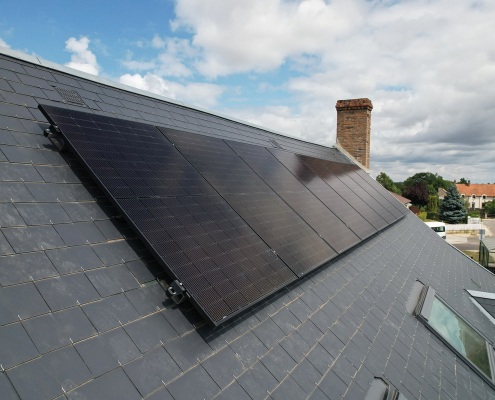 découvrez notre guide complet pour l'installation de panneaux photovoltaïques à saint-cyr. apprenez les étapes essentielles, les réglementations en vigueur et les conseils pratiques pour optimiser votre installation solaire. profitez des avantages de l'énergie renouvelable tout en contribuant à la protection de l'environnement.