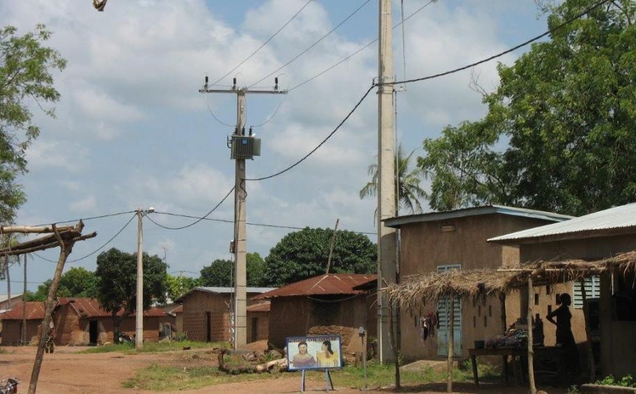 découvrez les enjeux et les perspectives de l'avenir énergétique au bénin à travers le développement des énergies renouvelables, notamment l'énergie solaire. informez-vous sur les initiatives en cours et les opportunités pour une transition énergétique durable.