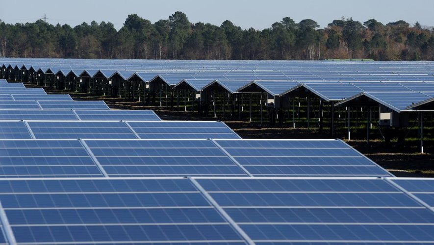 découvrez les solutions photovoltaïques en gironde pour optimiser votre consommation d'énergie. profitez d'installations adaptées, d'aides gouvernementales et d'expertises locales pour une transition énergétique réussie.
