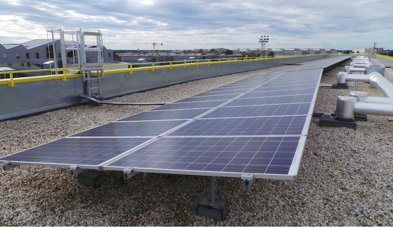 découvrez comment le photovoltaïque représente un atout majeur pour les bailleurs, en offrant des solutions énergétiques durables et rentables. maximisez la valeur de vos biens tout en contribuant à la transition énergétique.