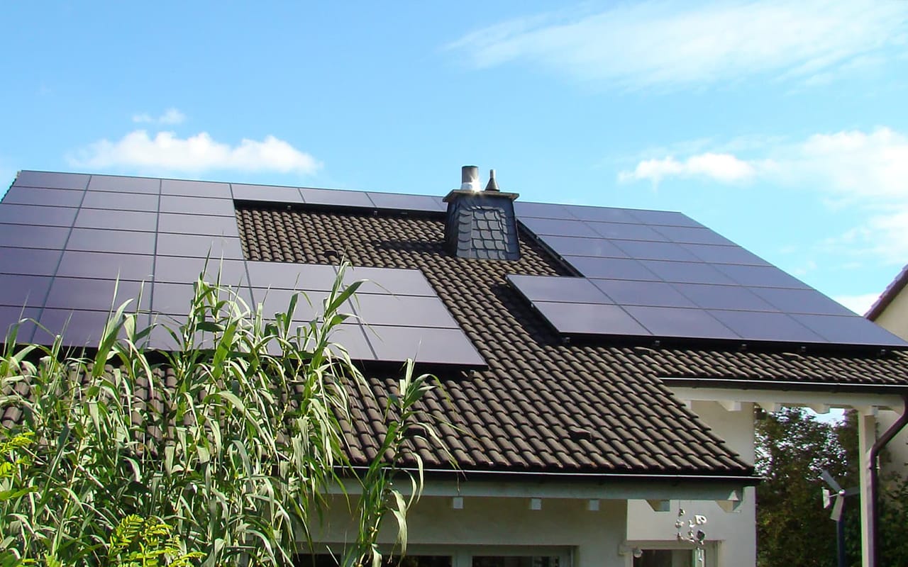 optimisez votre consommation énergétique avec notre installation de centrale photovoltaïque de 9,5 kw. profitez d'une énergie renouvelable, réduisez vos factures d'électricité et contribuez à la protection de l'environnement grâce à une technologie fiable et performante.
