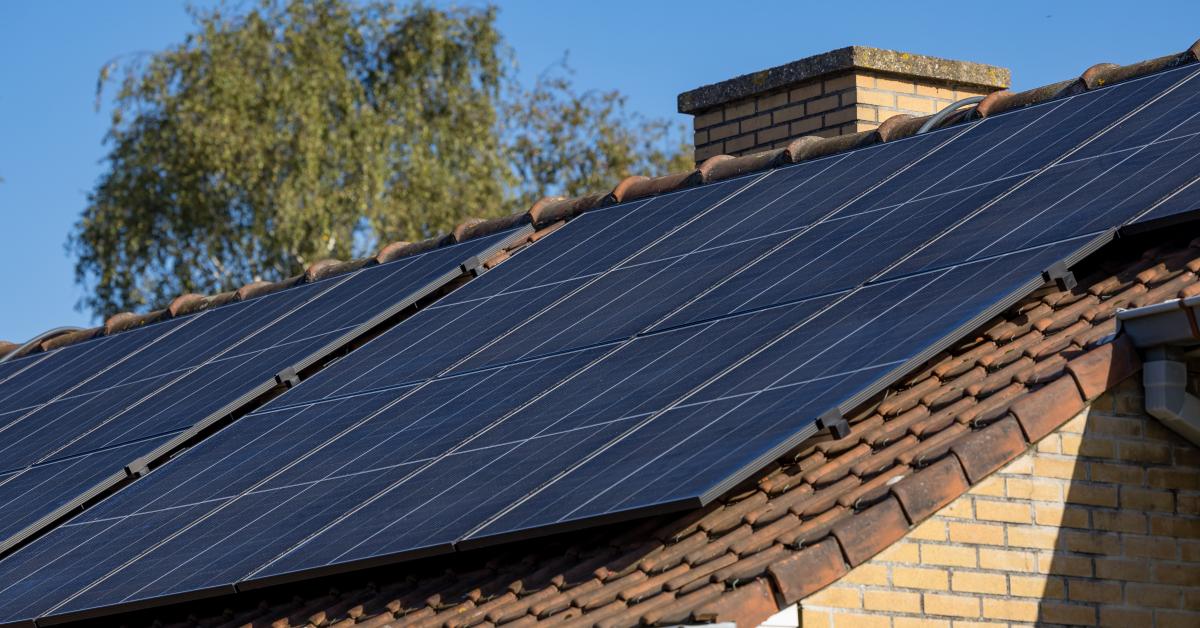 découvrez les tarifs des panneaux photovoltaïques au luxembourg pour optimiser votre consommation d'énergie et réaliser des économies. comparez les offres et trouvez la solution adaptée à vos besoins.