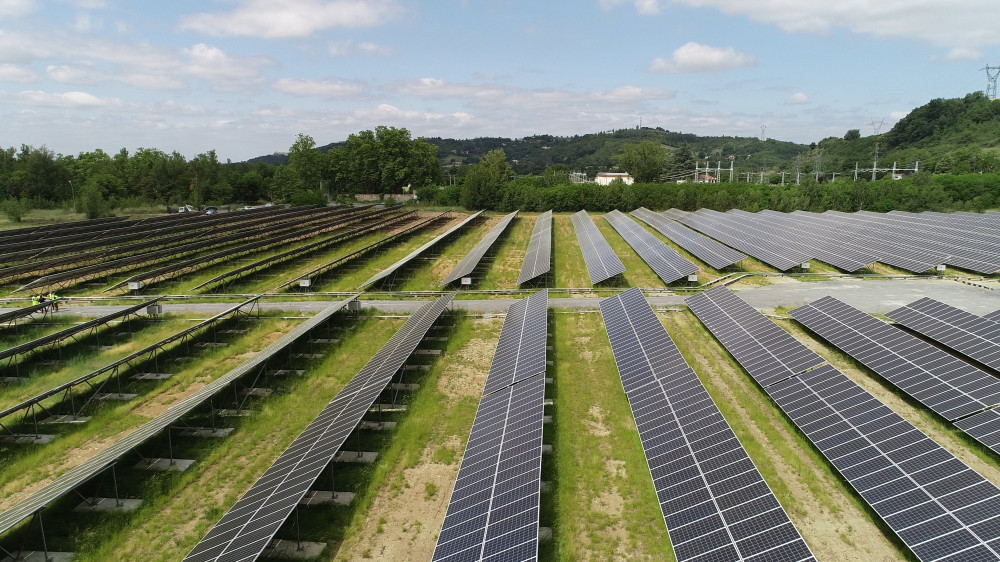 découvrez les avantages de l'énergie photovoltaïque dans le tarn. profitez d'une source d'énergie renouvelable et économique pour réduire vos factures d'électricité tout en préservant l'environnement.