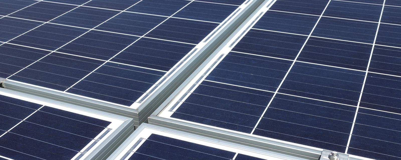 découvrez les nombreux avantages des systèmes photovoltaïques : réduction des factures d'énergie, énergies renouvelables, impact environnemental positif et indépendance énergétique. optez pour une solution durable et économique qui valorise votre patrimoine.