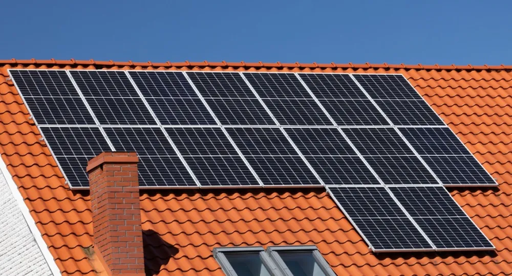 découvrez comment maximiser la rentabilité solaire de vos investissements grâce à des solutions innovantes et durables. apprenez les avantages économiques du solaire, les meilleures pratiques pour optimiser votre installation et les aides disponibles pour un retour sur investissement rapide.