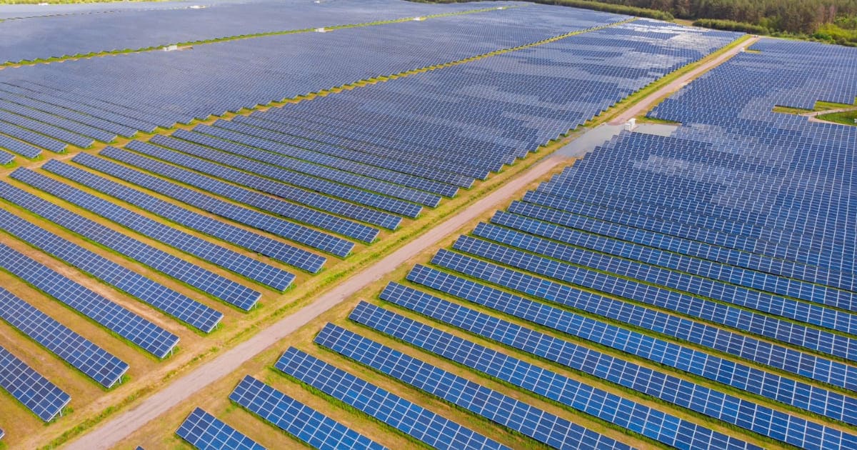 découvrez les prix et les avantages de l'installation d'un système photovoltaïque de 9 kwc. optimisez votre consommation d'énergie et réduisez vos factures grâce à une solution écologique et économique.