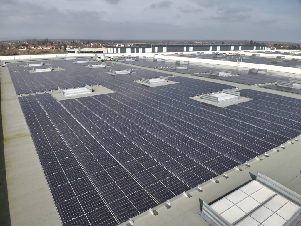 découvrez les étapes essentielles pour la mise en service de vos installations photovoltaïques. optimisez votre production d'énergie solaire et tirez le meilleur parti de votre investissement grâce à nos conseils d'experts.