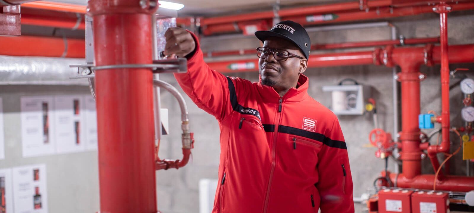 découvrez comment garantir la sécurité de votre entreprise avec des stratégies efficaces et des solutions adaptées. protégez vos actifs, vos employés et vos données sensibles grâce à des mesures préventives et des technologies de pointe.