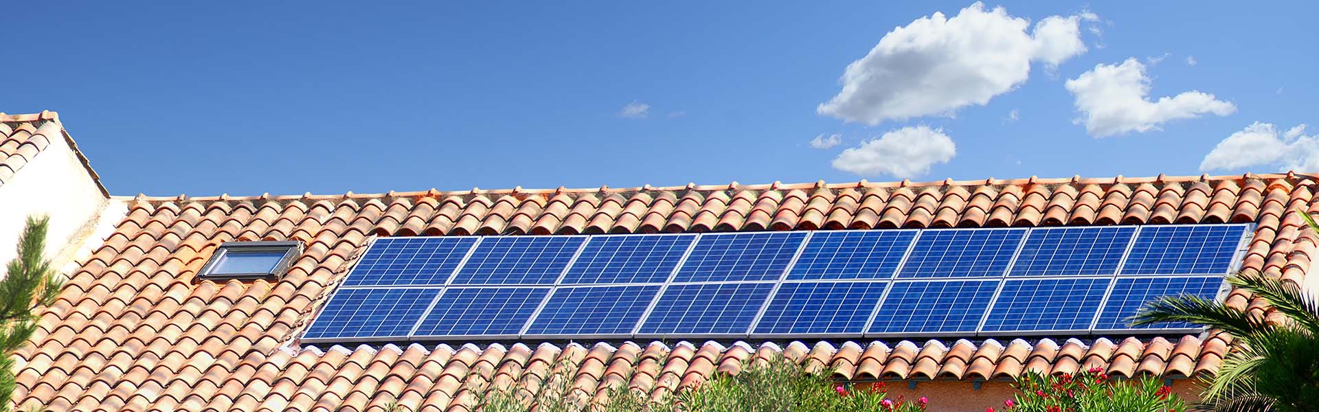 découvrez comment l'installation de panneaux photovoltaïques peut réduire votre facture d'électricité. analysez l'impact économique et écologique de cette solution énergétique renouvelable et optimisez vos économies dès maintenant.