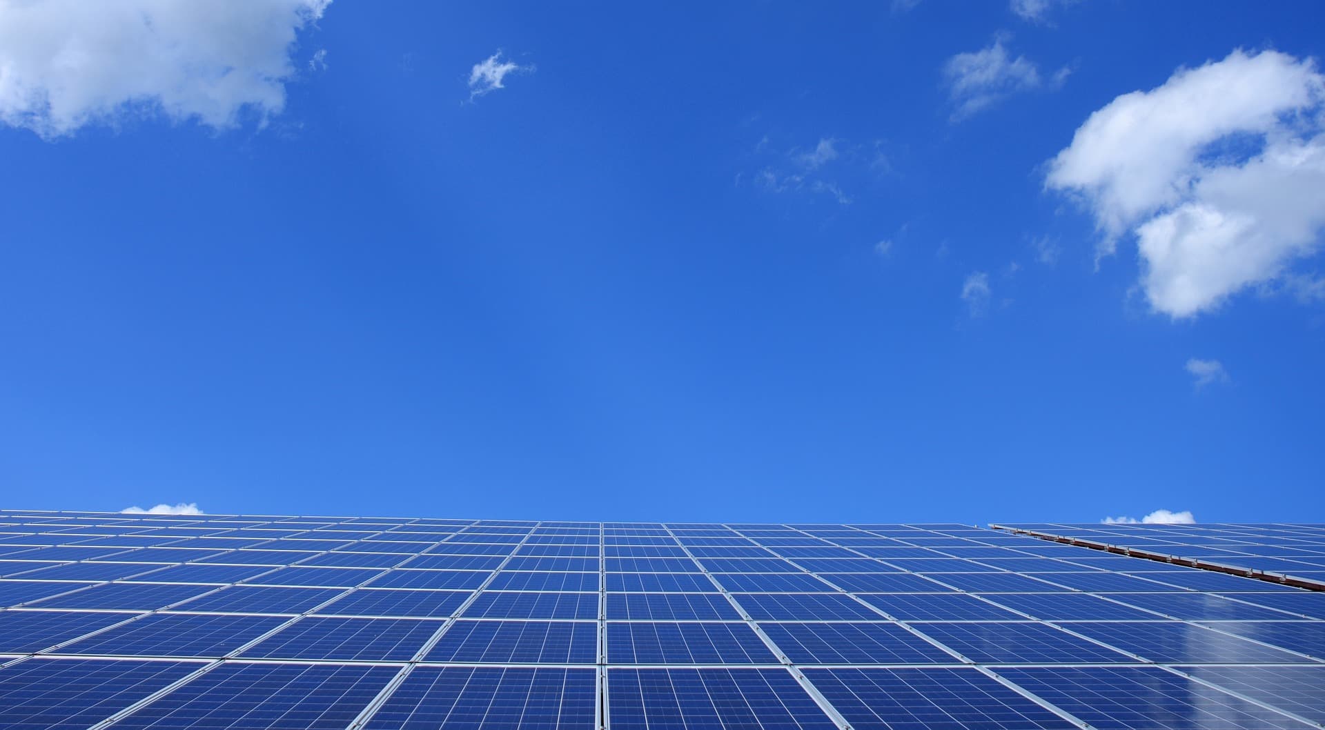 découvrez les prix compétitifs des panneaux photovoltaïques 6 kwc et optimalisez votre installation solaire. profitez des économies d'énergie et des aides financières pour un investissement durable et rentable.
