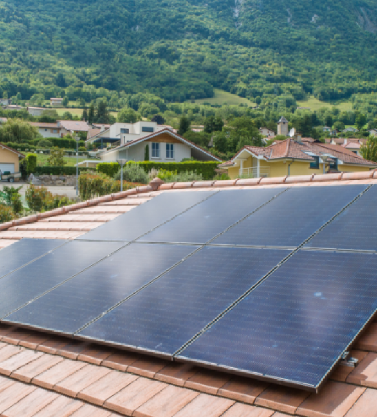 aide-panneaux-photovoltaiques-2025-1 Découvrez comment toucher des milliers d'euros d'aide pour votre panneau photovoltaïque en 2025 !