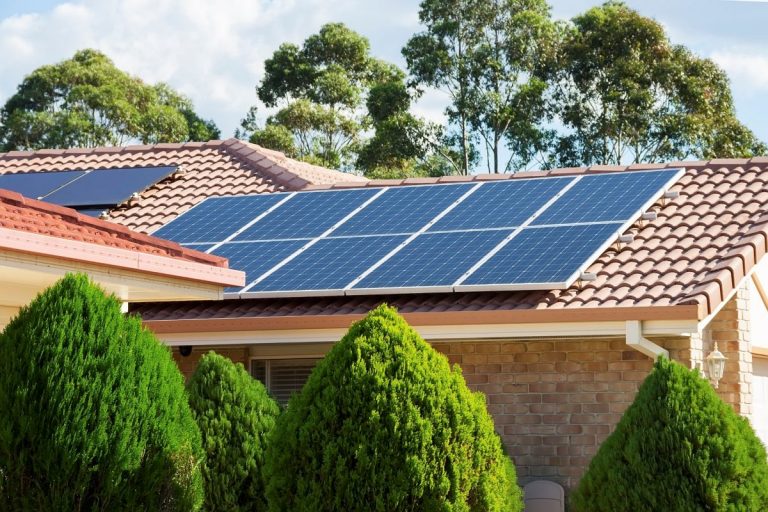 aide-panneaux-solaires-2025-10 aide panneau solaire 2025 gouv