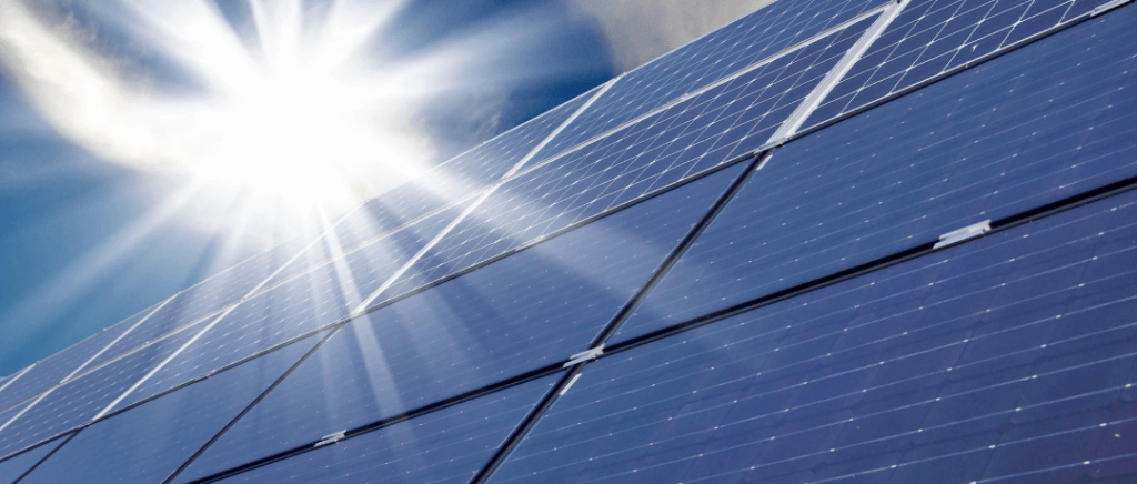 assurance-panneaux-solaires Pourquoi souscrire une assurance pour vos panneaux solaires ?