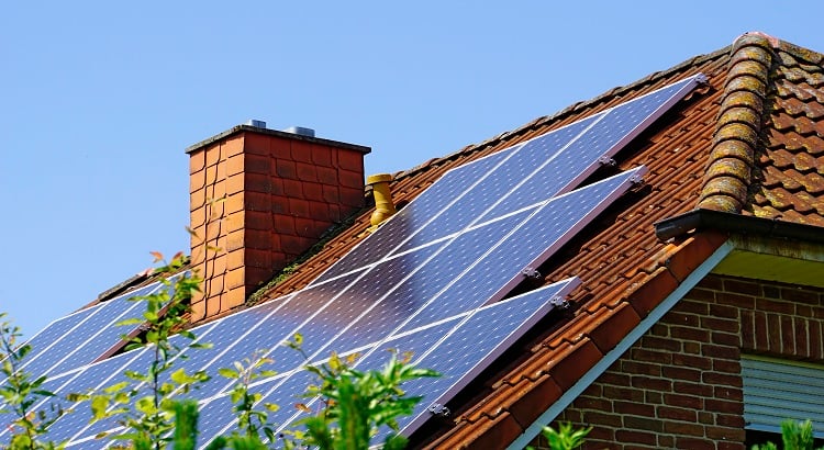 avantages-photovoltaique-maison Pourquoi opter pour une installation photovoltaïque à domicile ?