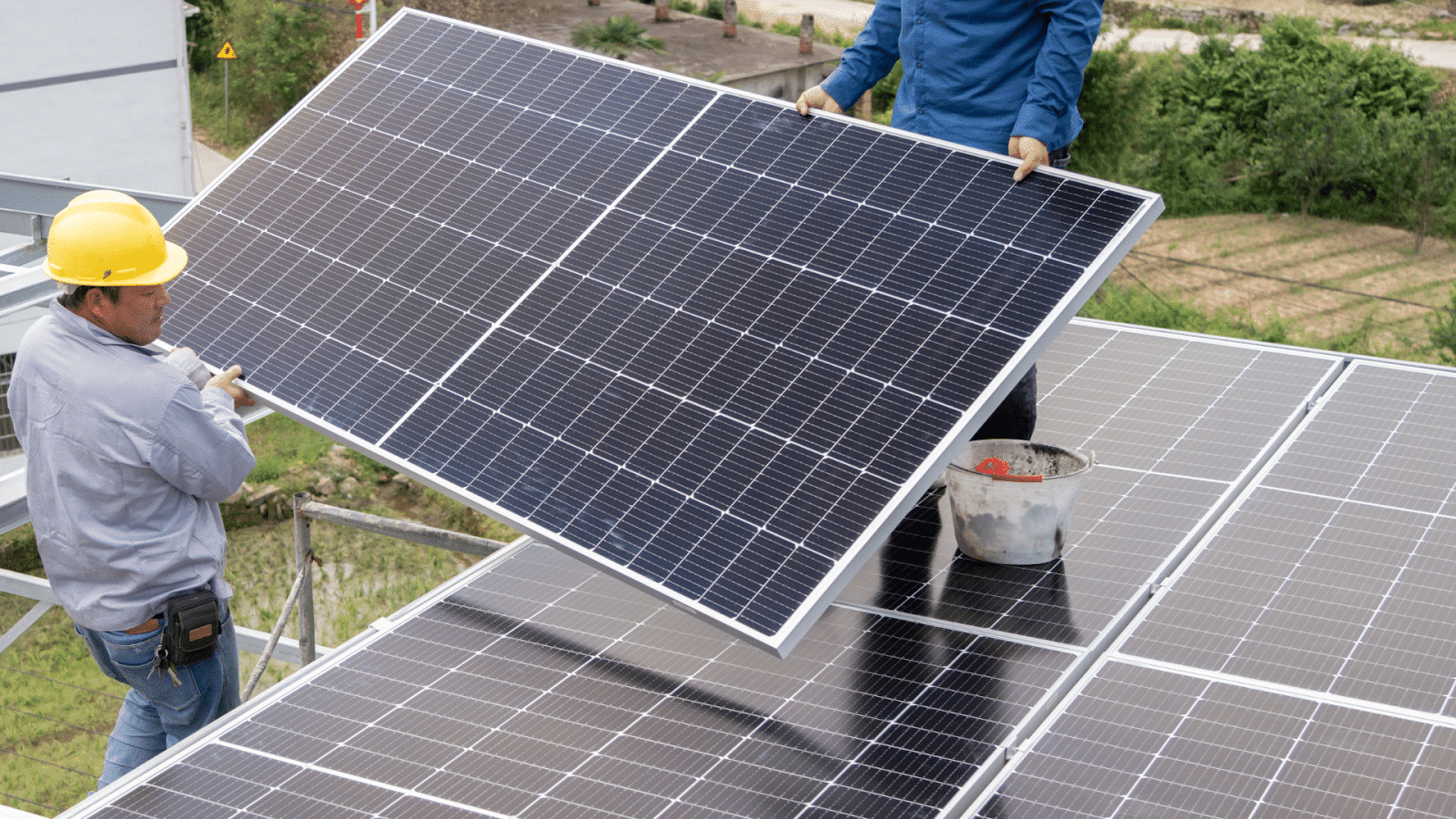 avantages-solaires-pour-entreprises Découvrez les avantages de l'installation solaire photovoltaïque pour votre entreprise