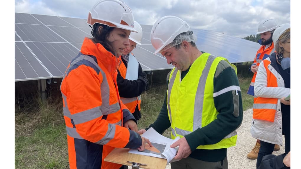 découvrez l'importance du contrôle photovoltaïque pour assurer l'efficacité et la durabilité de vos installations solaires. apprenez comment optimiser la performance de vos panneaux solaires grâce à des inspections régulières et des technologies de pointe.