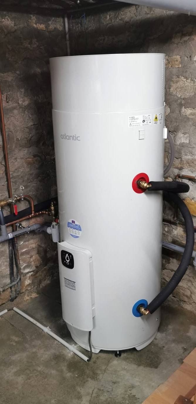 chauffe-eau-thermodynamique-photovoltaique-1 Branchement d'un chauffe-eau thermodynamique sur une installation photovoltaïque : un investissement rentable