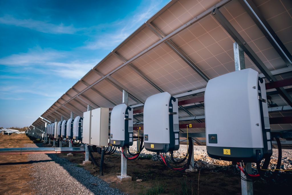 découvrez les composants photovoltaïques essentiels pour optimiser vos systèmes solaires. informez-vous sur les panneaux, onduleurs, batteries et autres éléments qui maximisent l'efficacité de votre énergie renouvelable.