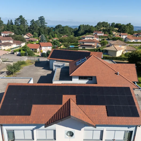 découvrez tout ce que vous devez savoir sur le coût des panneaux photovoltaïques de 36 kwc. comparez les prix, les aides disponibles et les avantages d'un tel investissement pour votre maison ou entreprise.