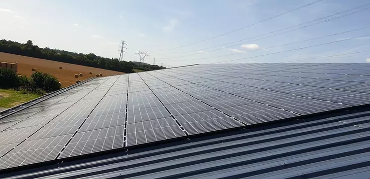 cout-installation-photovoltaique-100-kwc-1 Le coût d'une installation photovoltaïque de 100 kWc : ce qu'il faut savoir