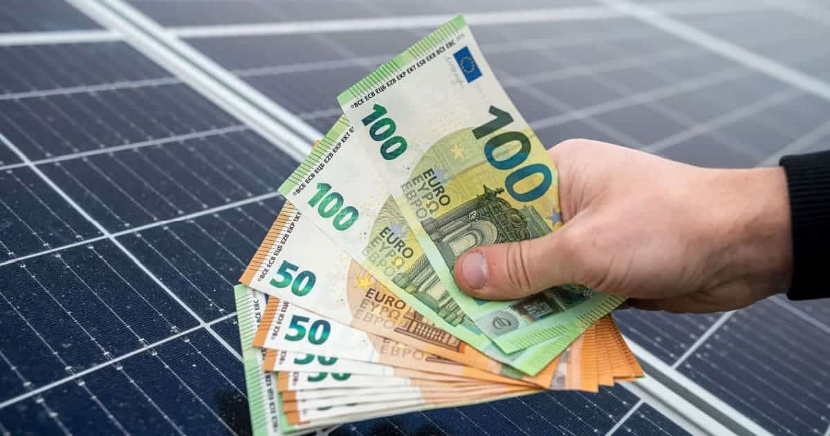 découvrez tout ce qu'il faut savoir sur le coût photovoltaïque au mètre carré. explorez les facteurs qui influencent les prix, les économies d'énergie potentielles et les avantages écologiques de l'installation de panneaux solaires. informez-vous pour prendre des décisions éclairées sur votre transition énergétique.
