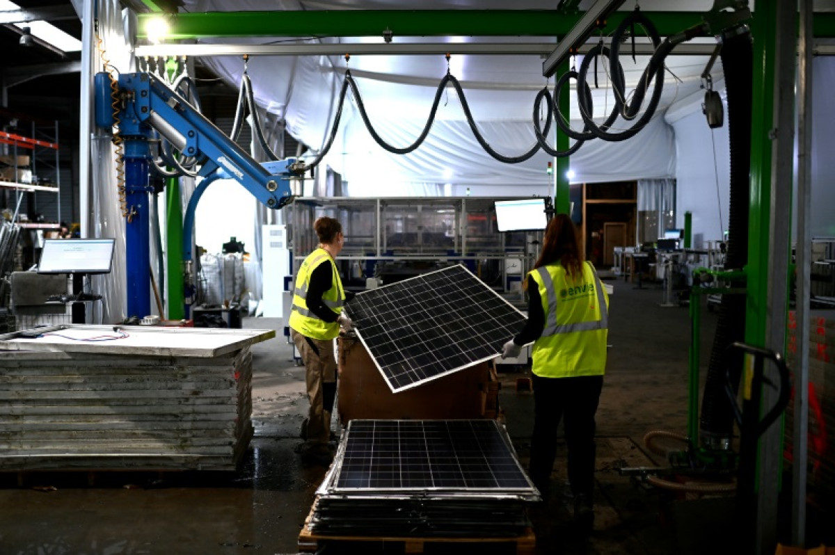 critique-recyclage-photovoltaique Bilan du recyclage des installations photovoltaïques : une critique des réglementations en vigueur
