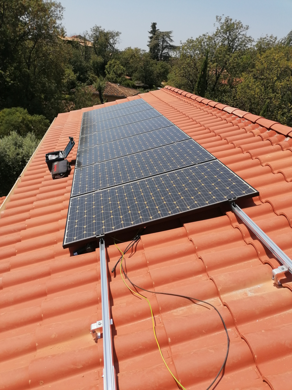 demontage-photovoltaique Comment démonter une installation photovoltaïque sans erreurs