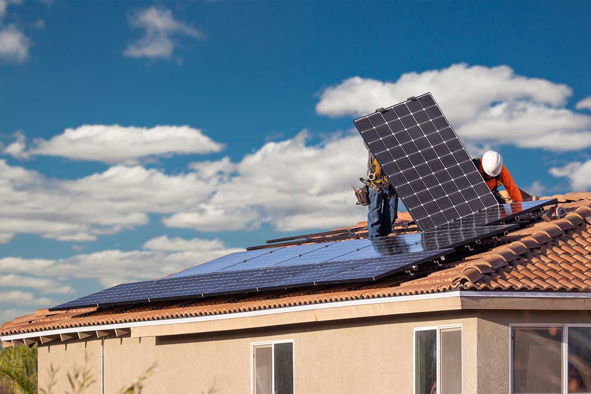economies-panneaux-solaires-59 Vous ne devinerez jamais combien vous pourriez économiser en mettant des panneaux solaires chez vous !