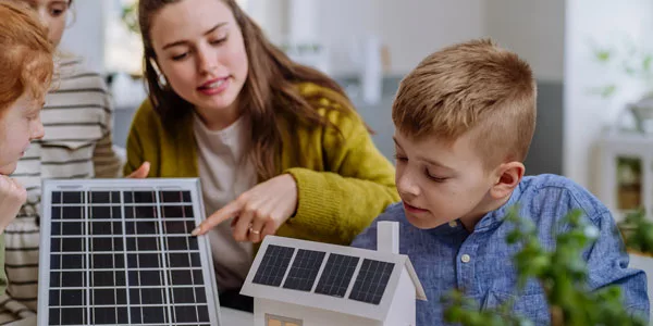 economies-panneaux-solaires-9 Découvrez comment économiser des milliers d'euros grâce à ces astuces sur les panneaux solaires !