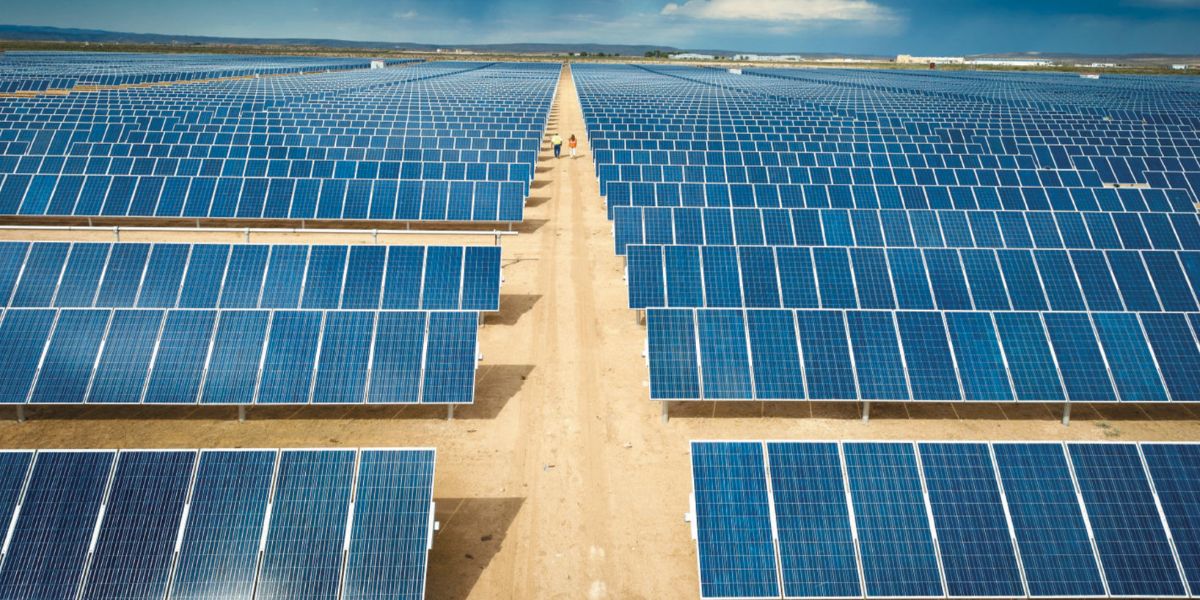 energie-solaire-avenir-economies Découvrez comment l'énergie solaire va transformer notre avenir et vous faire économiser des milliers d'euros !