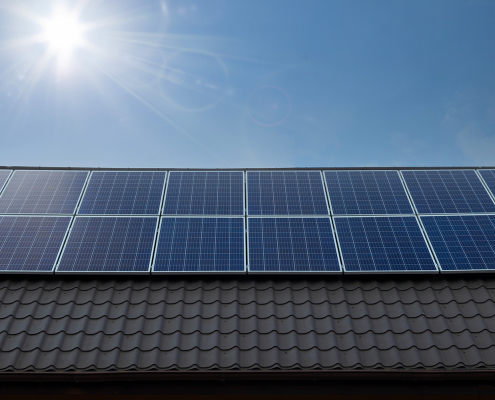 découvrez comment optimiser votre consommation d'énergie grâce à l'installation photovoltaïque. profitez d'une énergie renouvelable, réduisez vos factures et contribuez à un avenir durable avec nos solutions personnalisées.