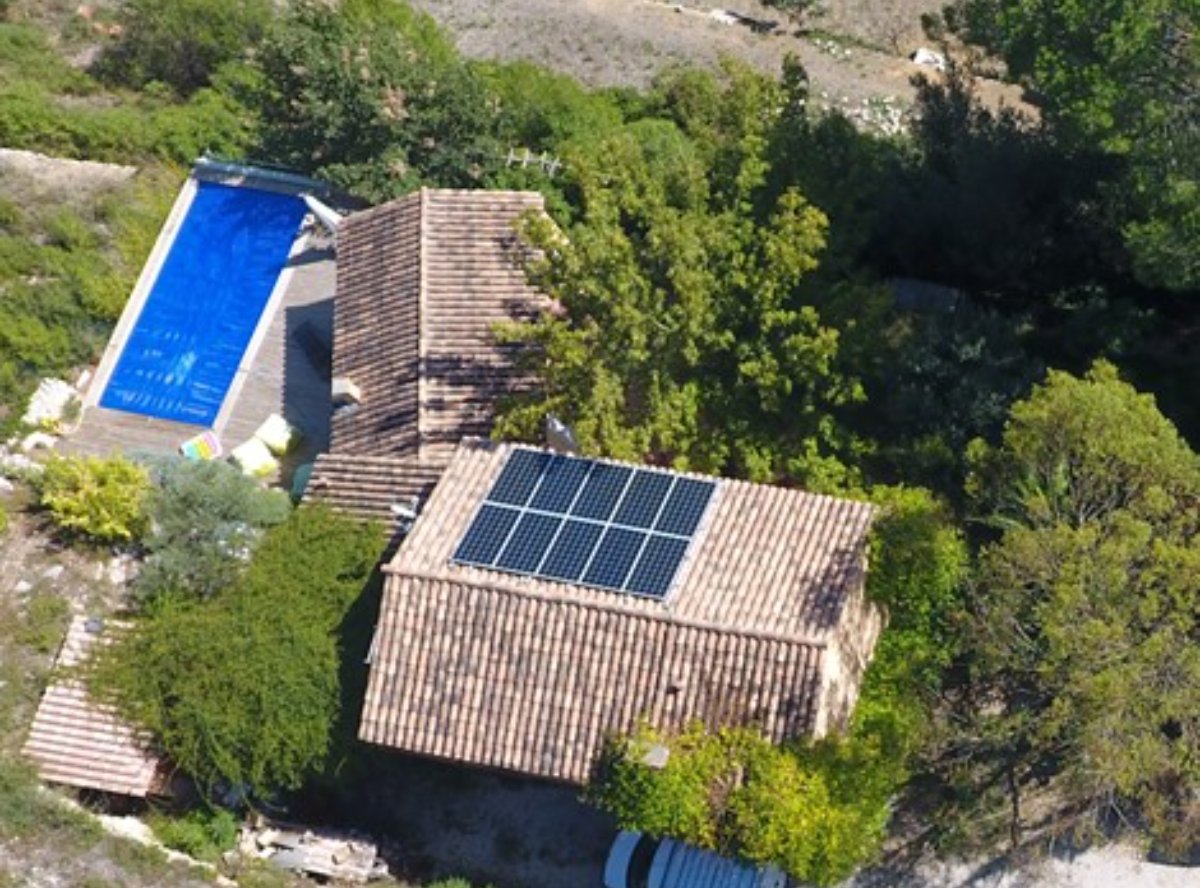 guide-installation-photovoltaique-saint-cyr-2 Installation photovoltaïque à Saint Cyr en Al : guide pratique pour un investissement rentable