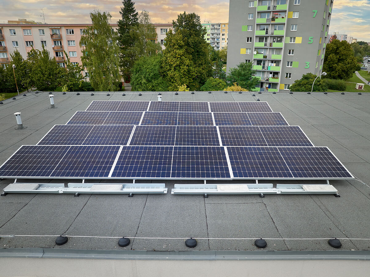 guide-panneaux-photovoltaiques-3 Installation de panneaux photovoltaïques : guide étape par étape
