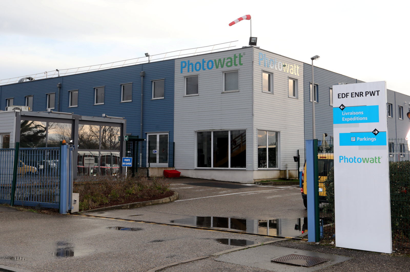 guide-photovoltaique-bourgoin-jallieu-2 Installation de solutions photovoltaïques à Bourgoin-Jallieu : guide pratique