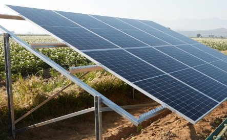 guide-photovoltaique-sol-1 Installation photovoltaïque au sol : guide complet