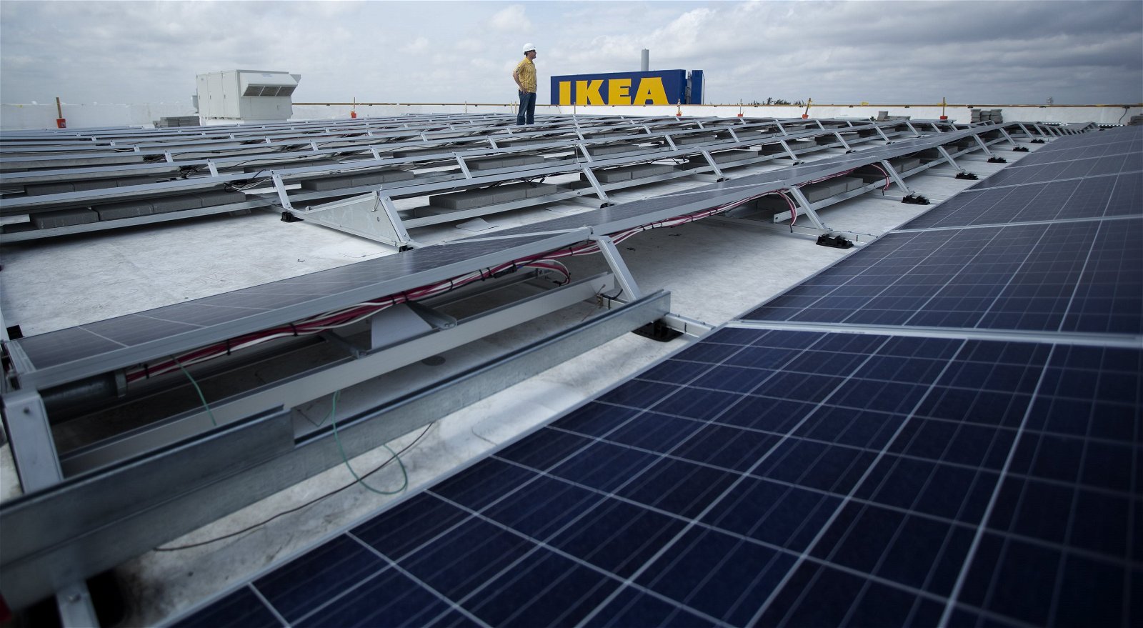 ikea-et-les-panneaux-photovoltaiques-1 Ikea révolutionne votre maison : découvrez pourquoi les panneaux photovoltaïques vont changer votre vie !